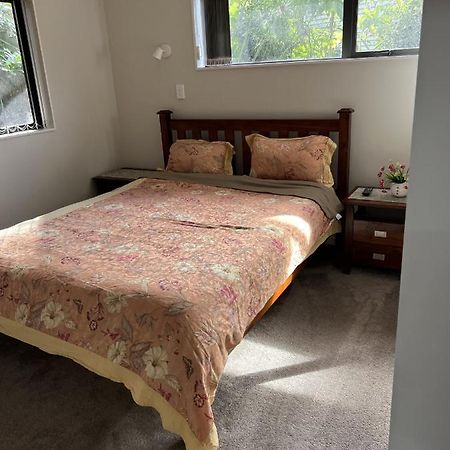 Guest Suite - Cosy Place In The Wattle Downs Auckland Extérieur photo